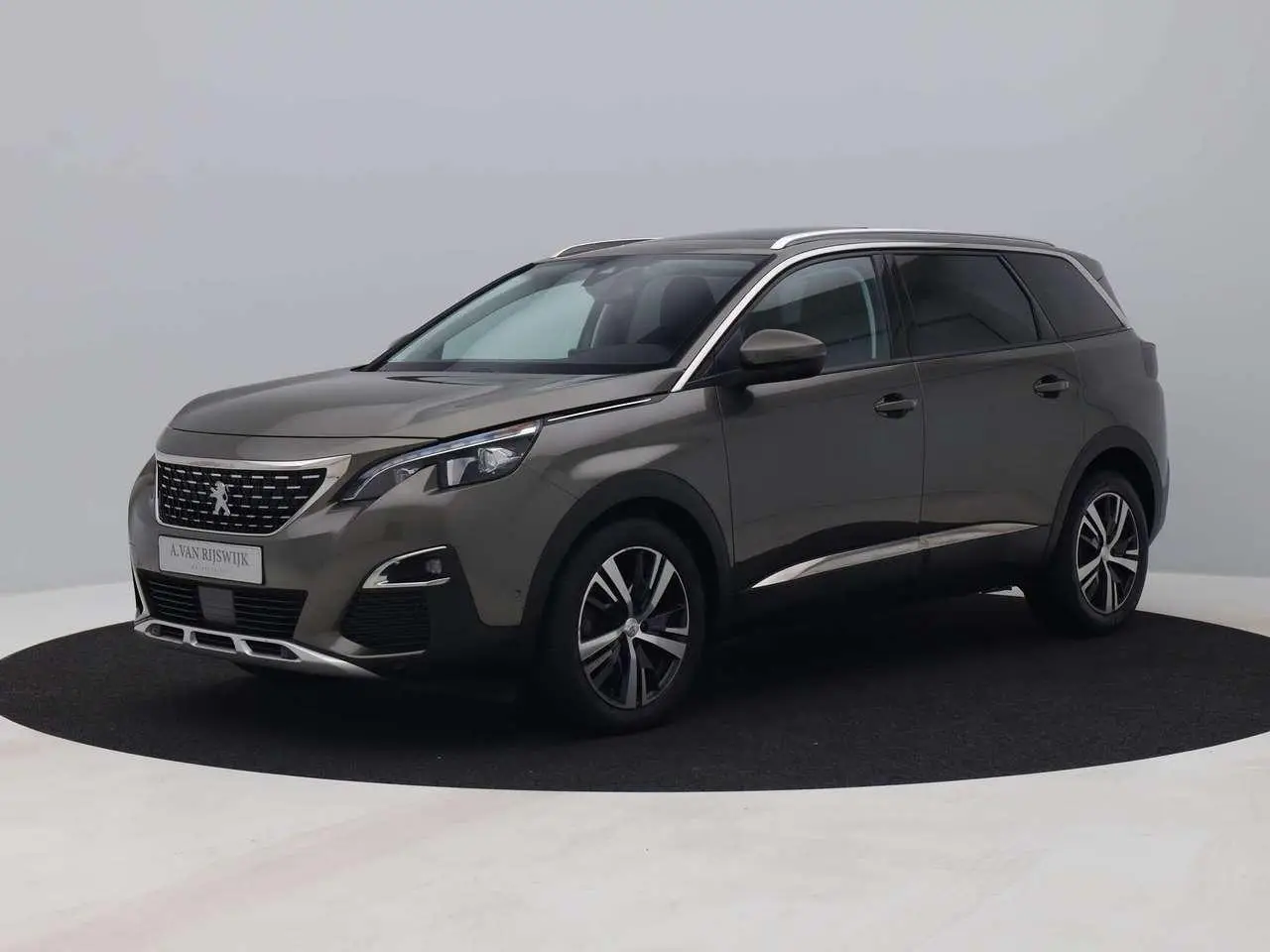 Photo 1 : Peugeot 5008 2018 Essence