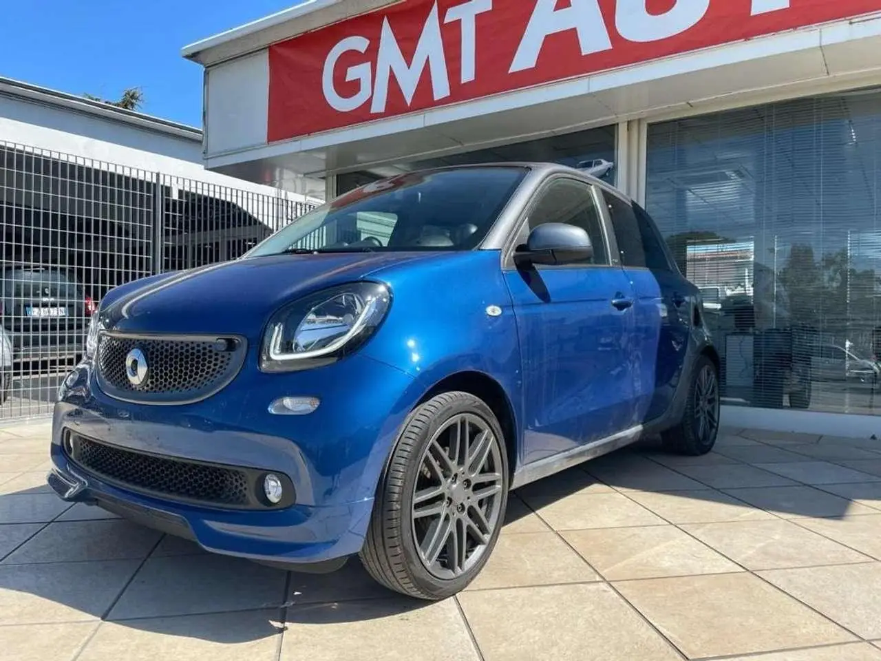 Photo 1 : Smart Forfour 2018 Petrol