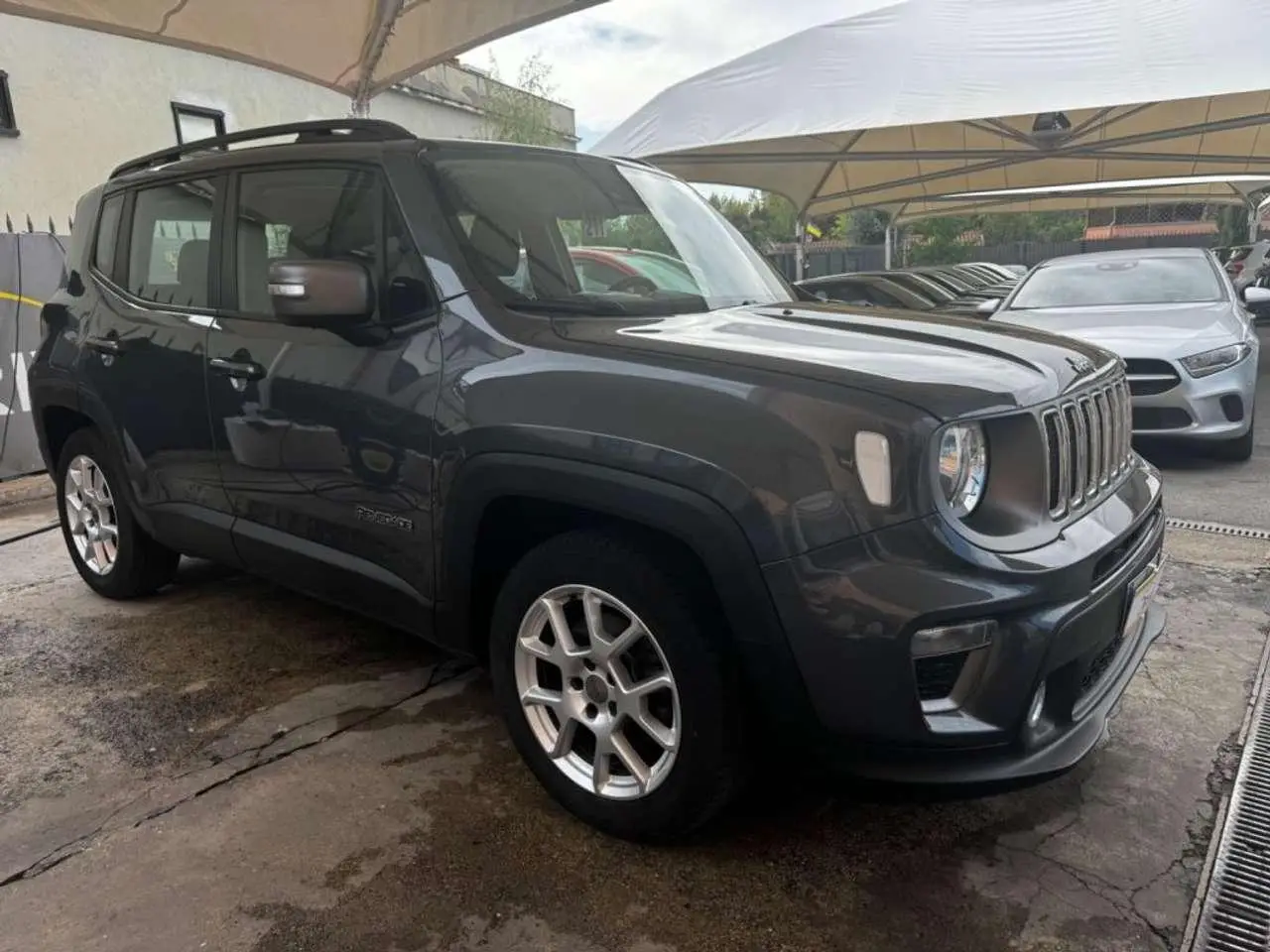 Photo 1 : Jeep Renegade 2021 Essence