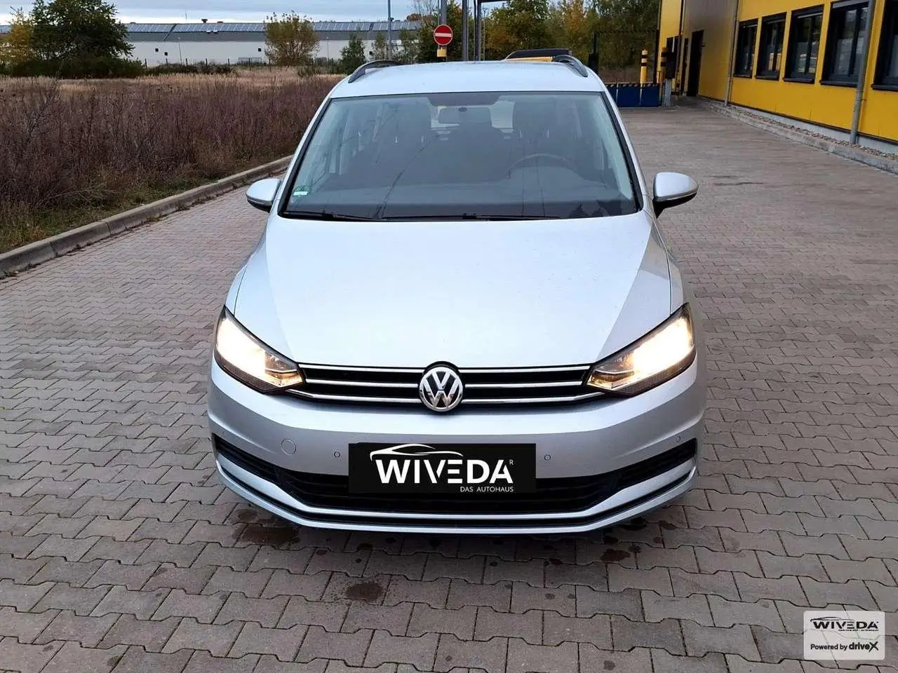 Photo 1 : Volkswagen Touran 2019 Essence