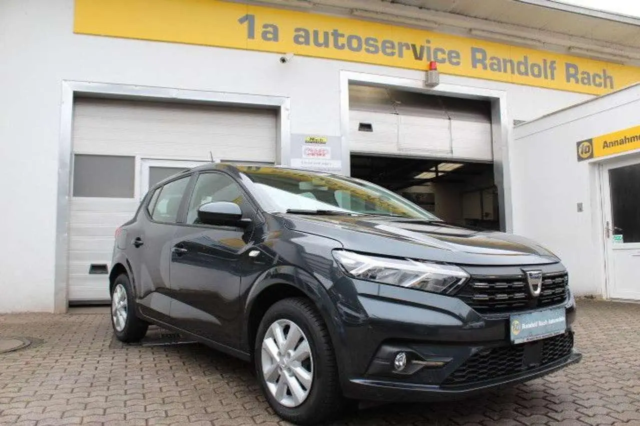 Photo 1 : Dacia Sandero 2021 Petrol