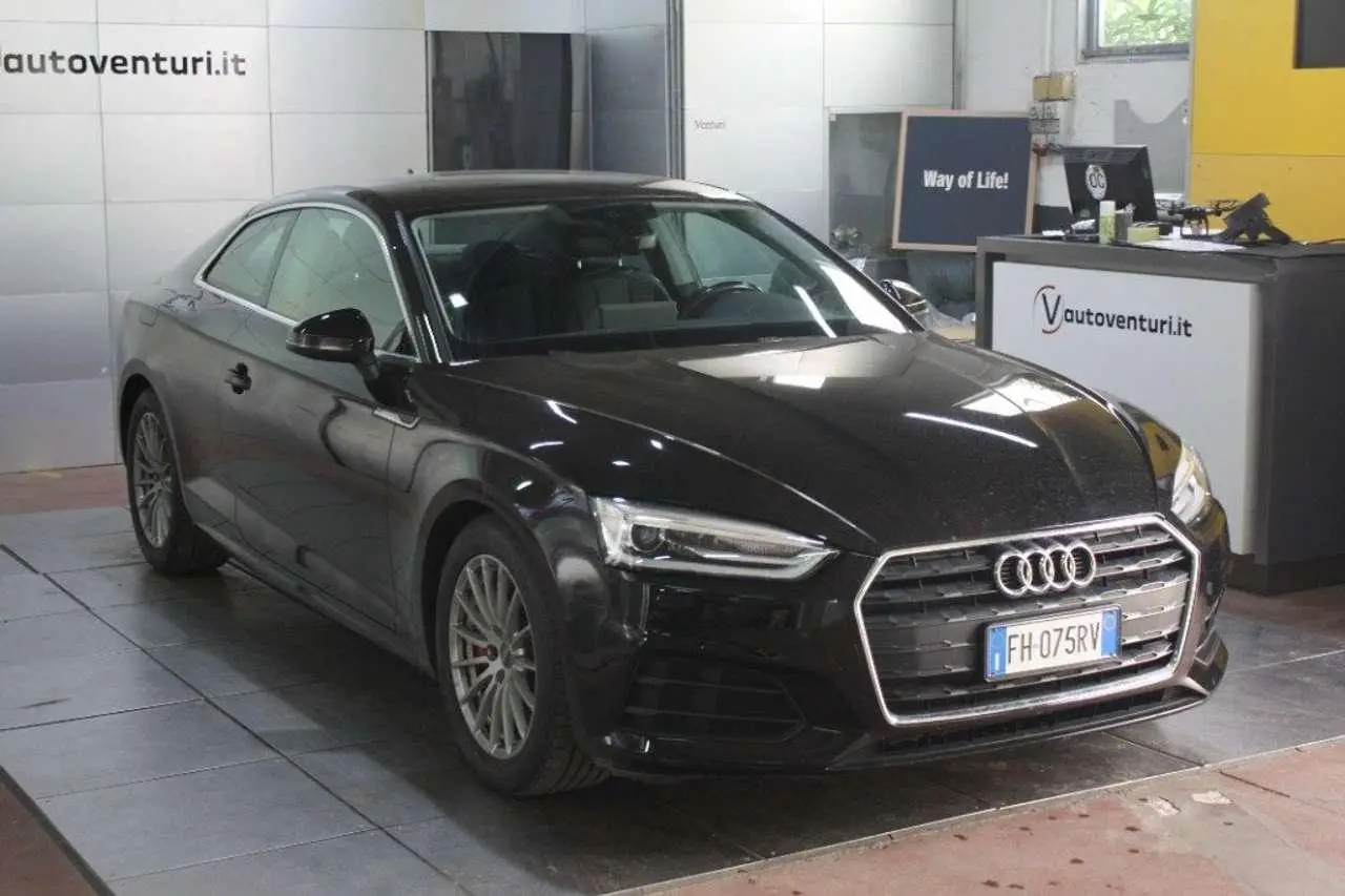 Photo 1 : Audi A5 2017 Diesel