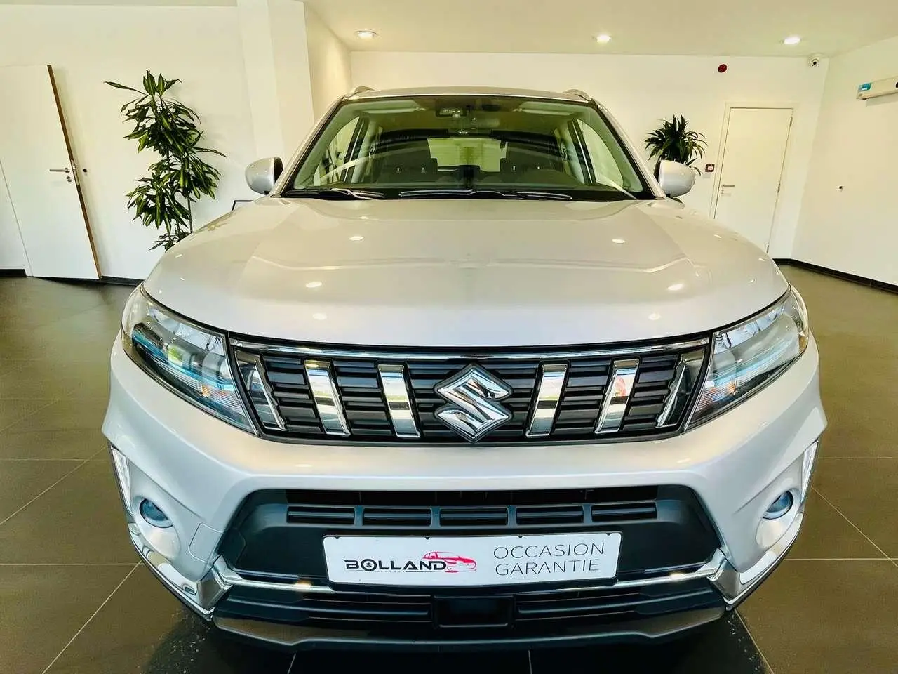 Photo 1 : Suzuki Vitara 2023 Petrol