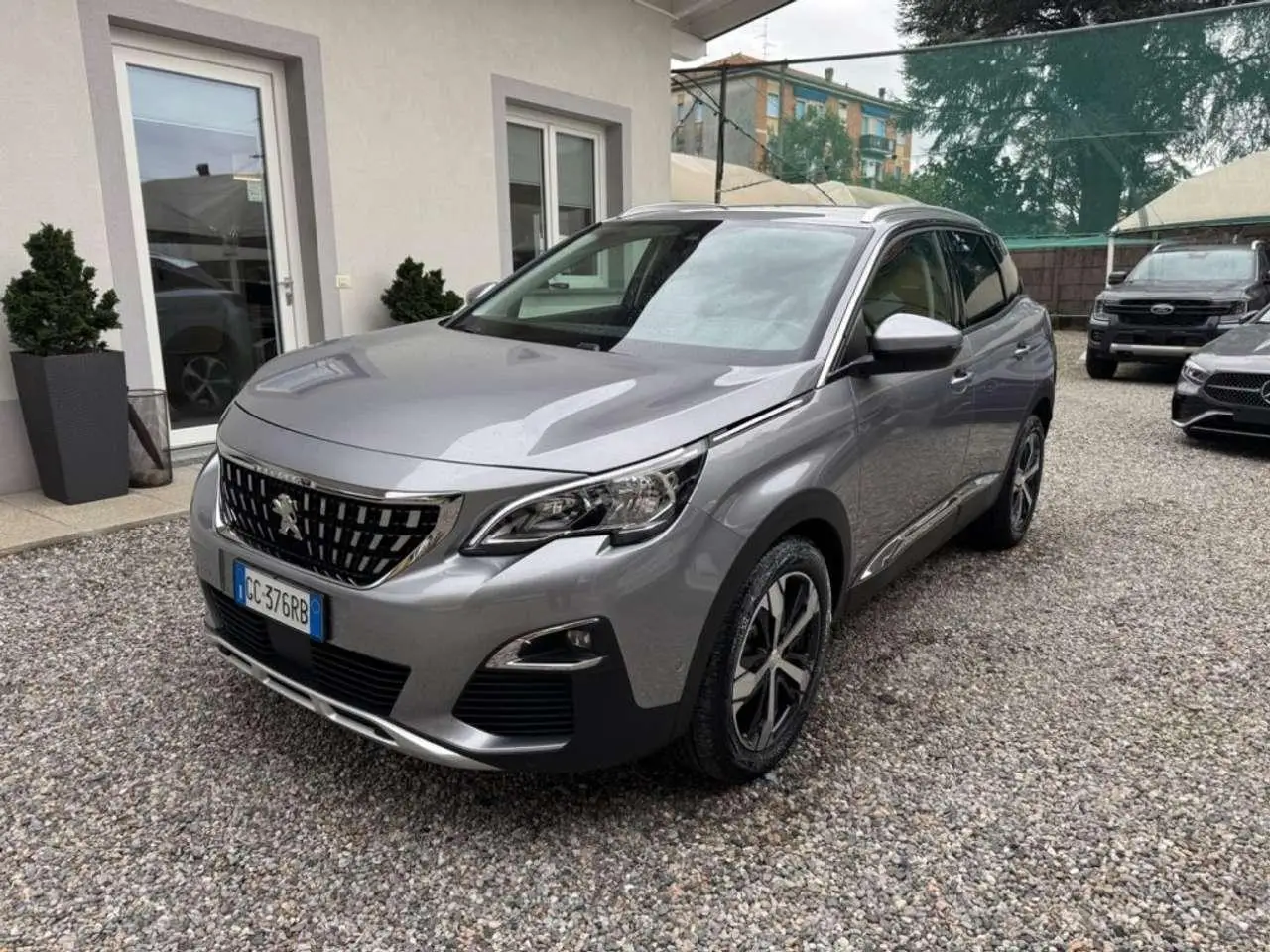 Photo 1 : Peugeot 3008 2021 Diesel