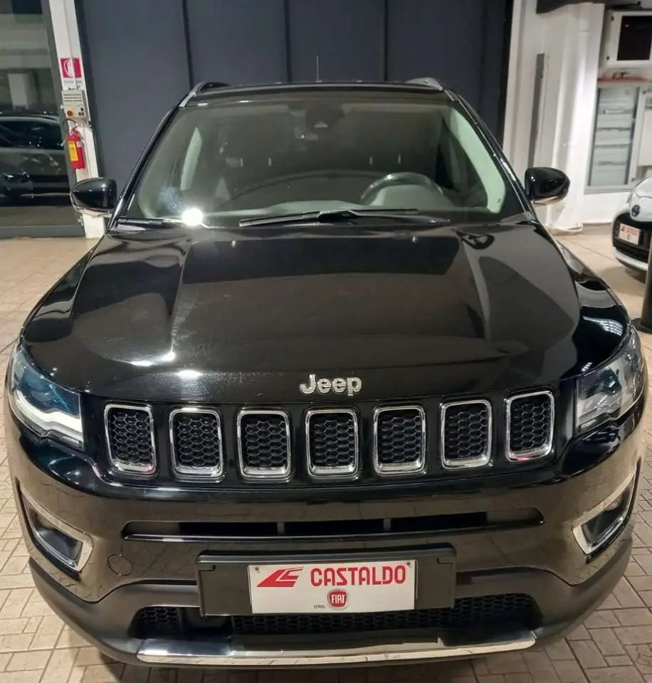 Photo 1 : Jeep Compass 2020 Diesel