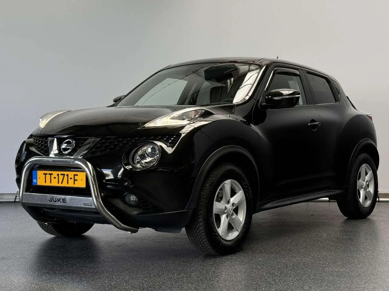 Photo 1 : Nissan Juke 2017 Petrol