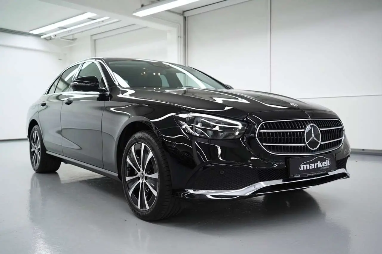 Photo 1 : Mercedes-benz Classe E 2022 Hybrid