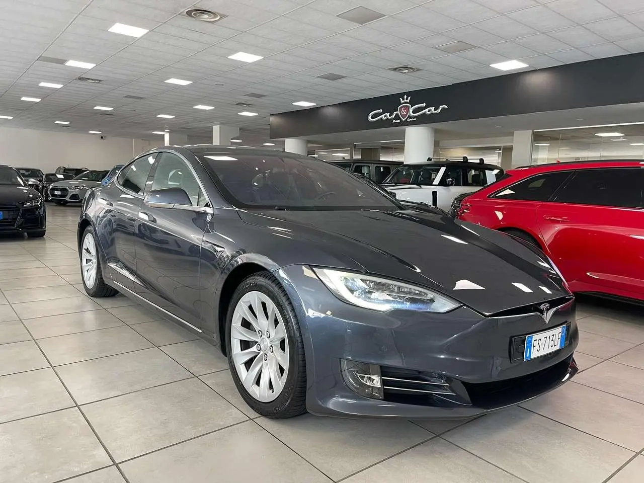 Photo 1 : Tesla Model S 2018 Électrique