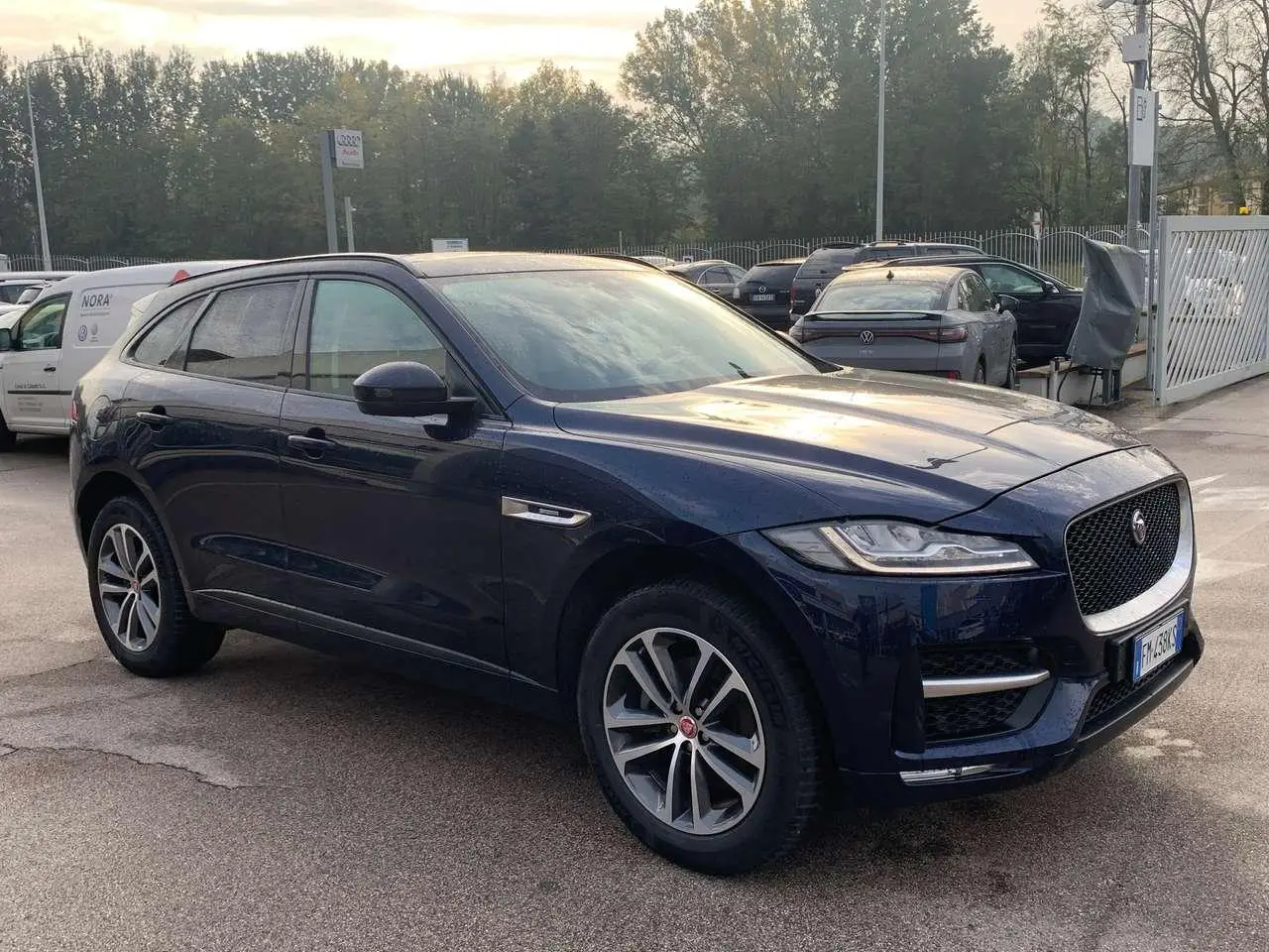 Photo 1 : Jaguar F-pace 2017 Diesel