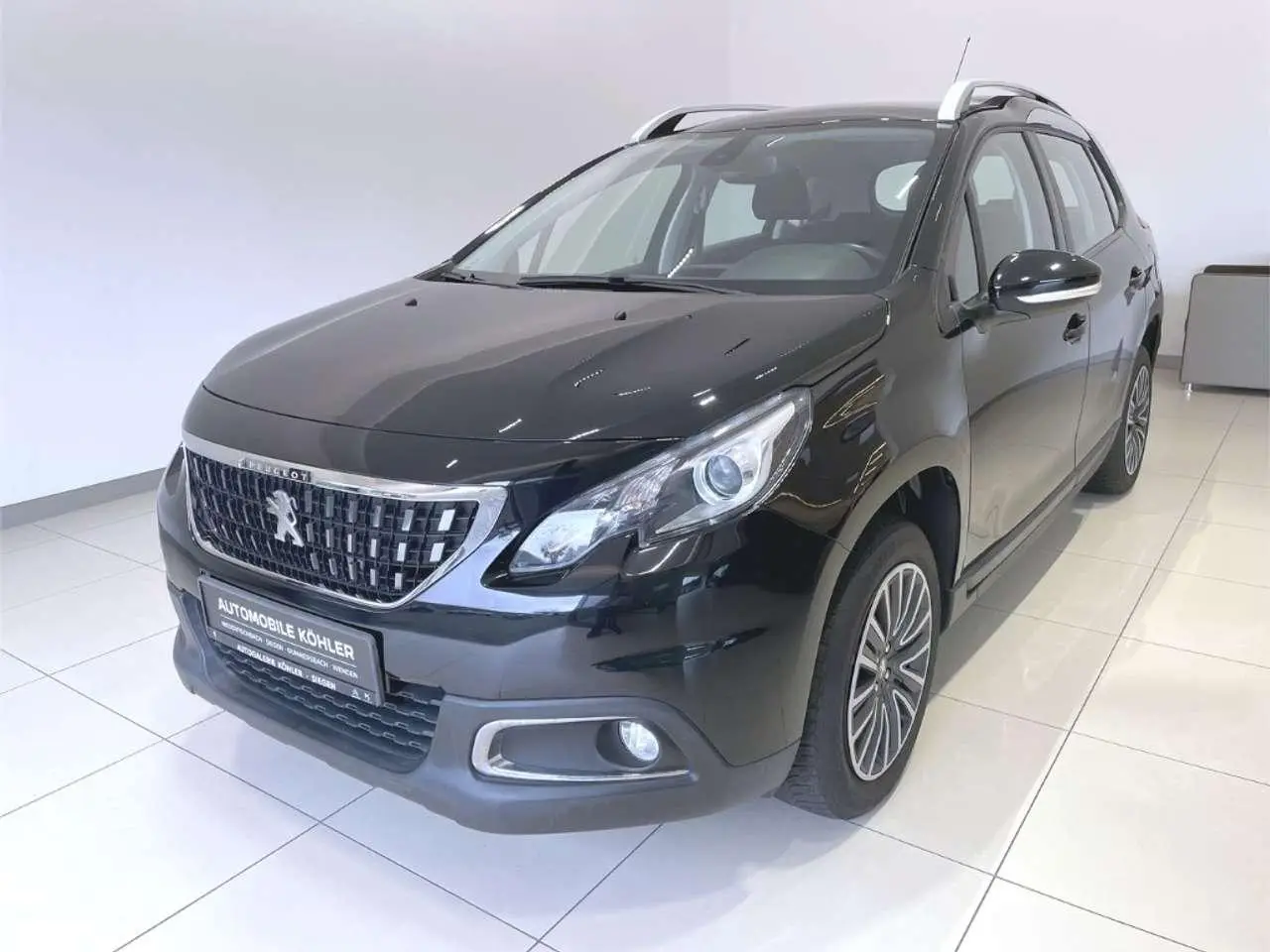 Photo 1 : Peugeot 2008 2018 Petrol