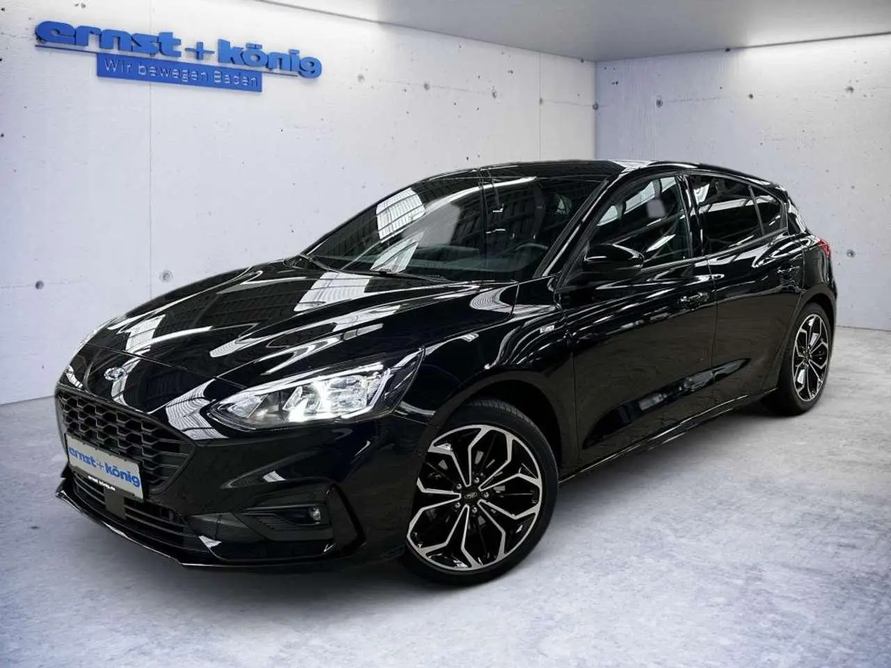 Photo 1 : Ford Focus 2020 Petrol