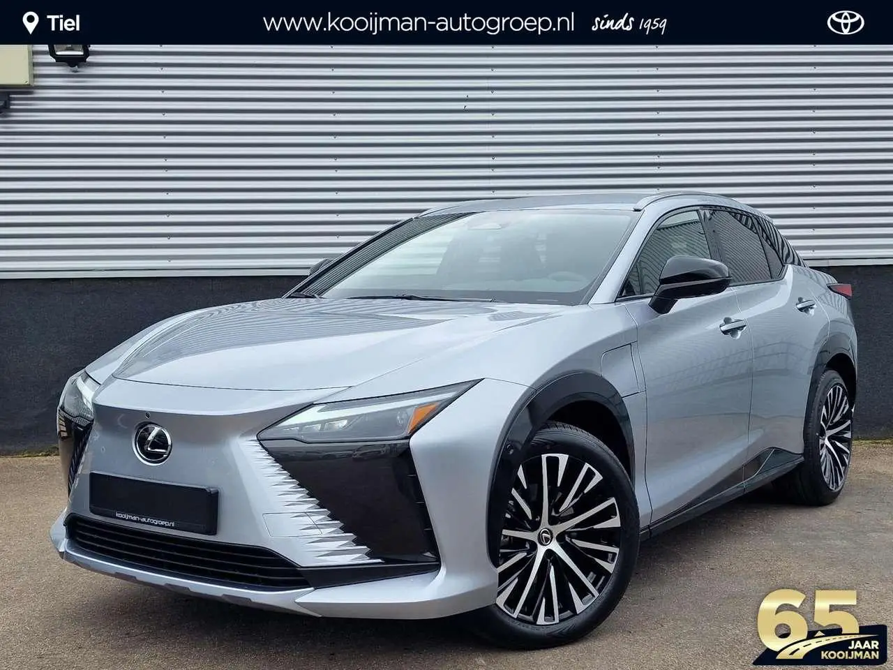 Photo 1 : Lexus Rz 2024 Electric