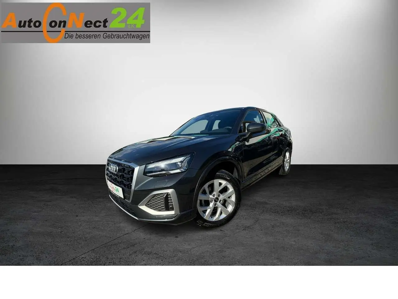 Photo 1 : Audi Q2 2023 Petrol