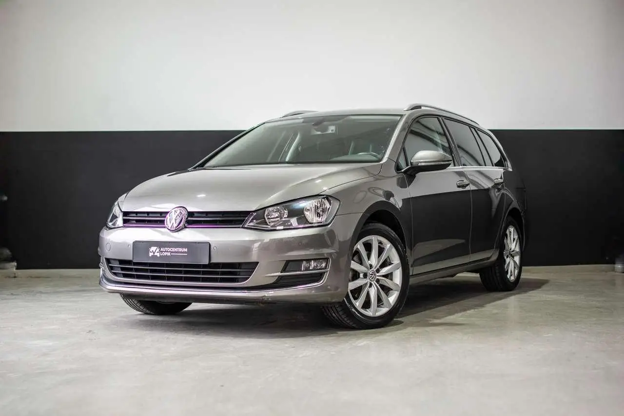 Photo 1 : Volkswagen Golf 2015 Essence