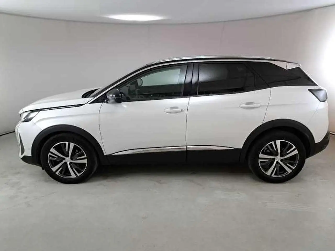 Photo 1 : Peugeot 3008 2021 Diesel