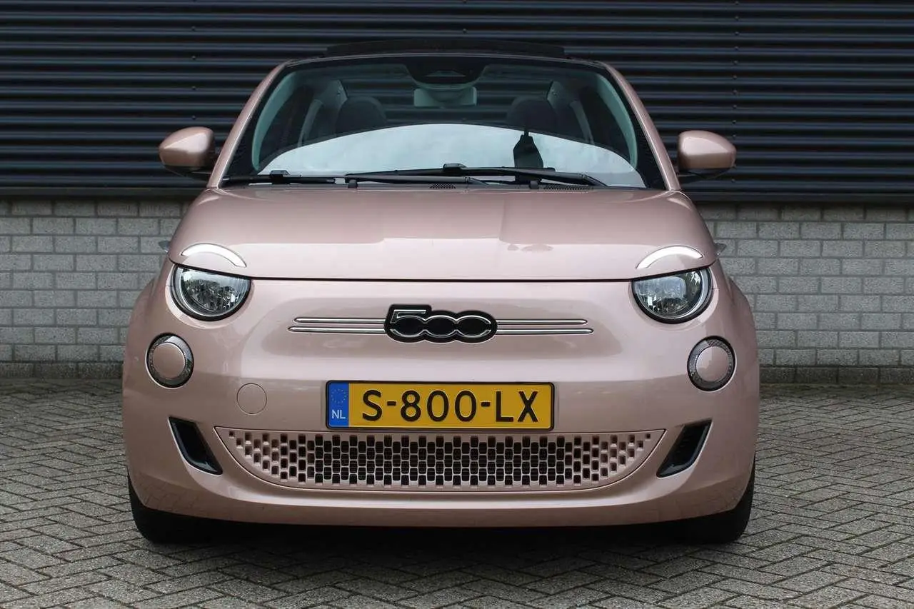 Photo 1 : Fiat 500c 2023 Electric