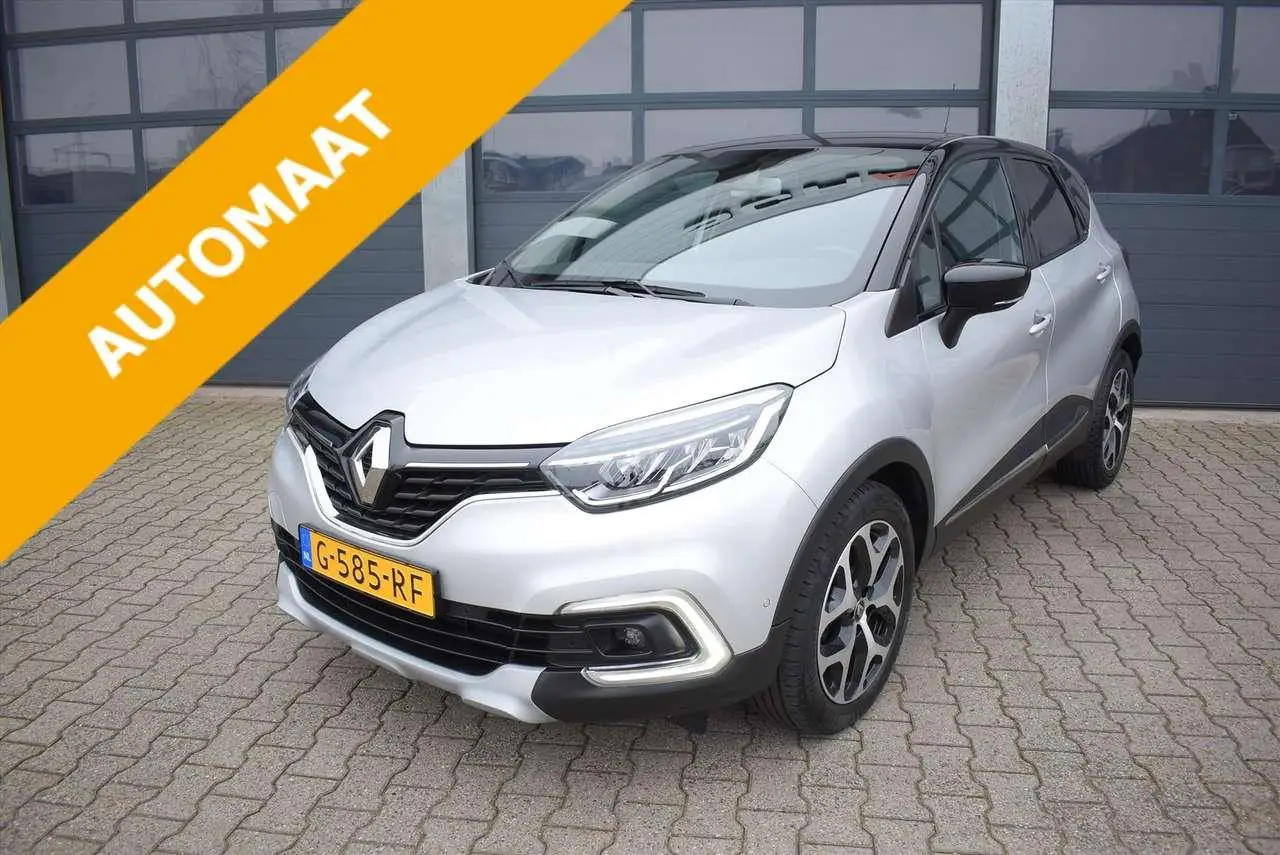 Photo 1 : Renault Captur 2019 Essence