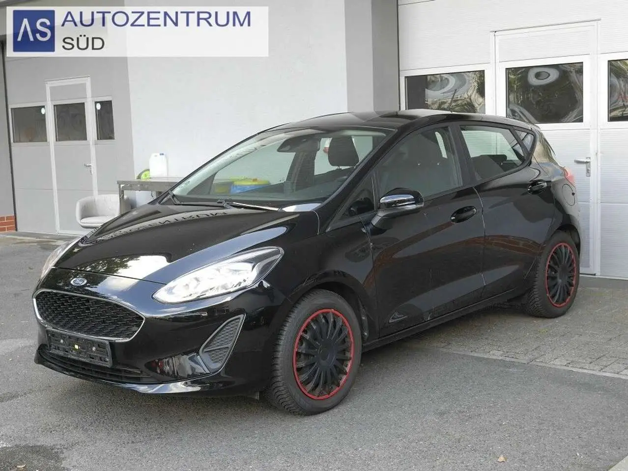 Photo 1 : Ford Fiesta 2017 Petrol