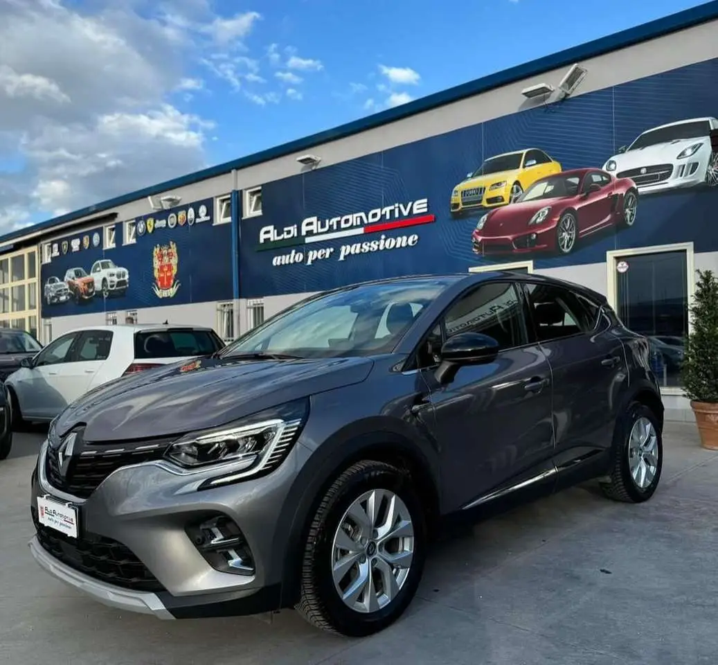 Photo 1 : Renault Captur 2021 Hybride