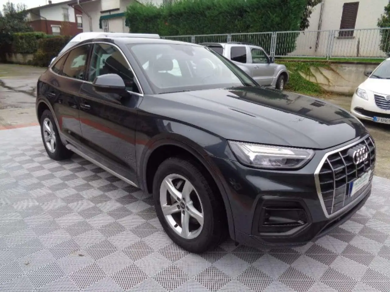 Photo 1 : Audi Q5 2021 Hybrid