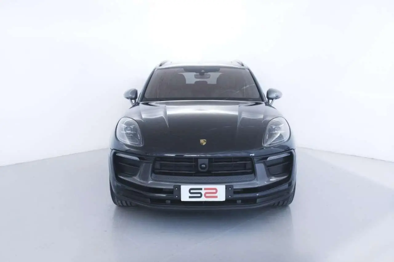 Photo 1 : Porsche Macan 2024 Essence