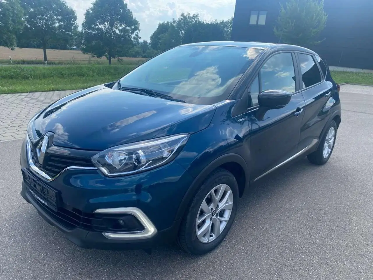 Photo 1 : Renault Captur 2020 Petrol