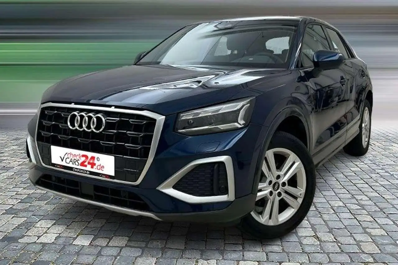 Photo 1 : Audi Q2 2023 Essence