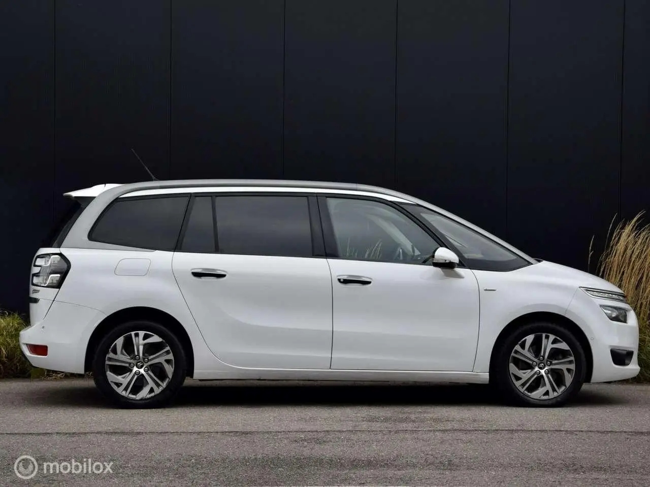 Photo 1 : Citroen C4 2014 Essence