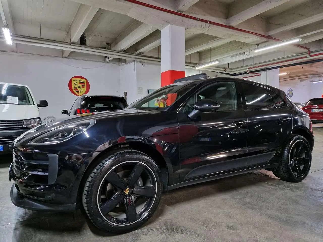 Photo 1 : Porsche Macan 2019 Essence