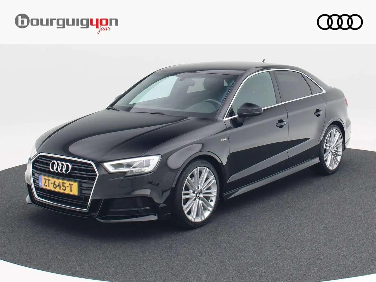 Photo 1 : Audi A3 2019 Petrol