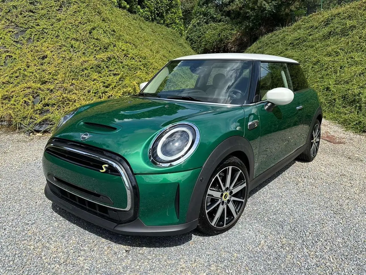 Photo 1 : Mini Cooper 2021 Électrique