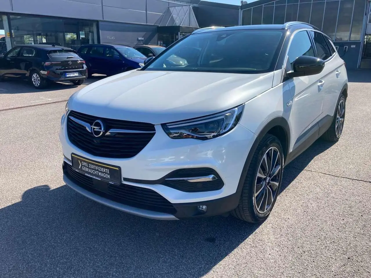 Photo 1 : Opel Grandland 2021 Essence