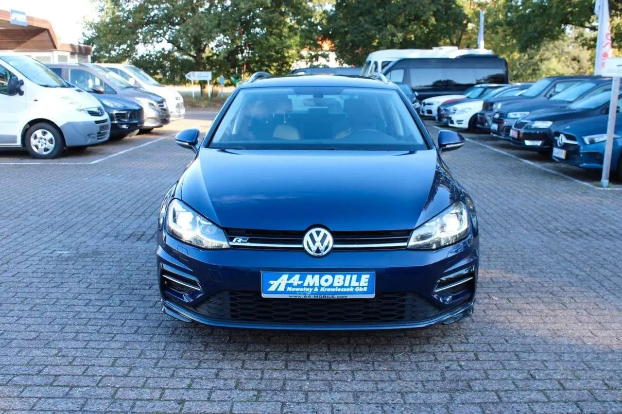 Photo 1 : Volkswagen Golf 2017 Essence