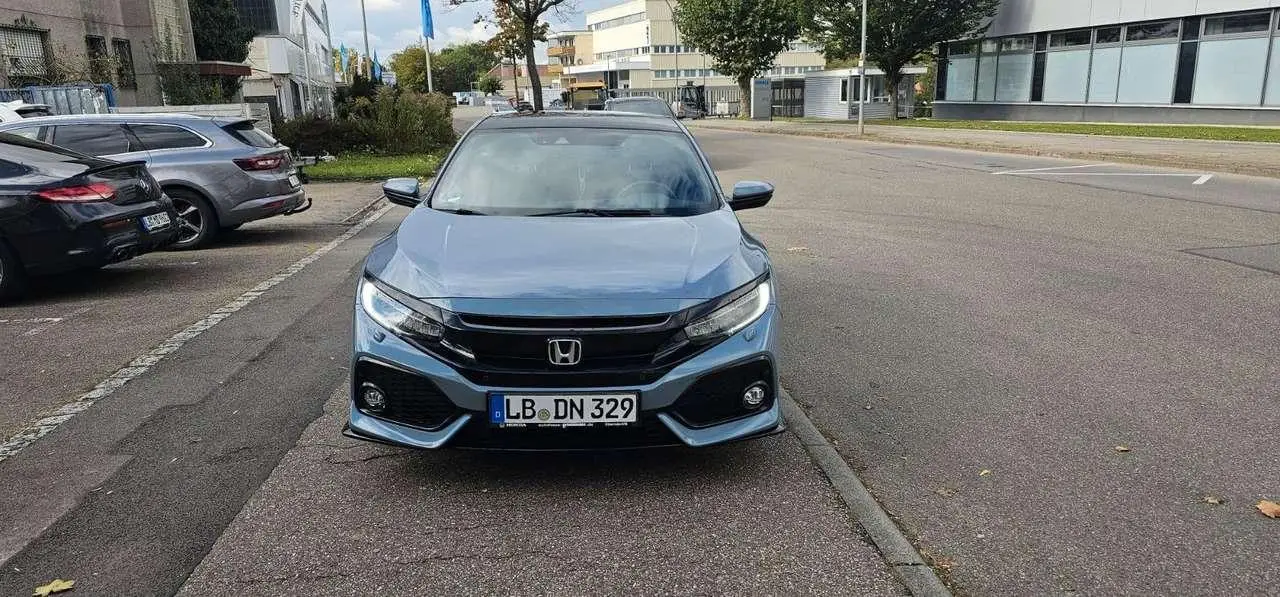 Photo 1 : Honda Civic 2017 Petrol