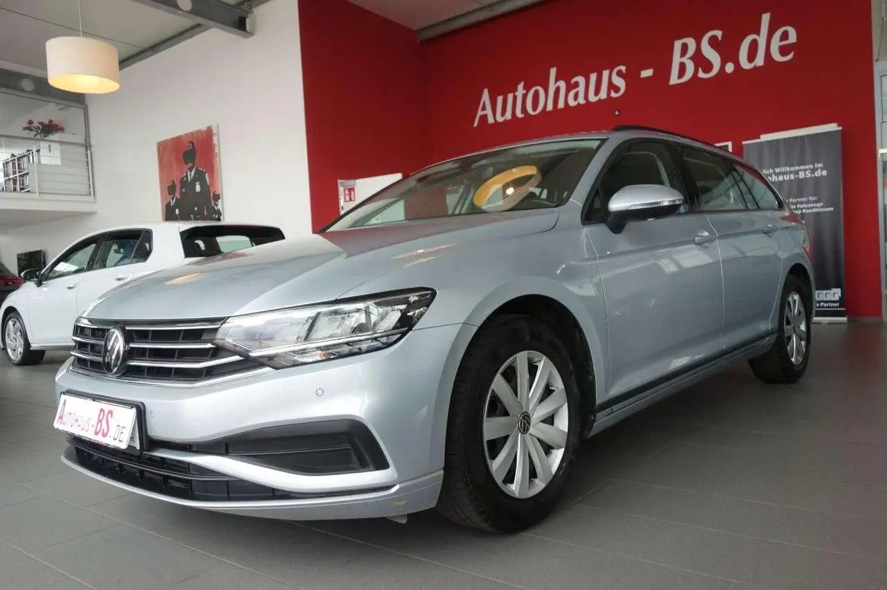 Photo 1 : Volkswagen Passat 2022 Diesel