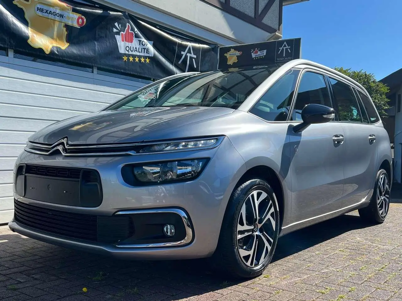 Photo 1 : Citroen C4 2022 Petrol