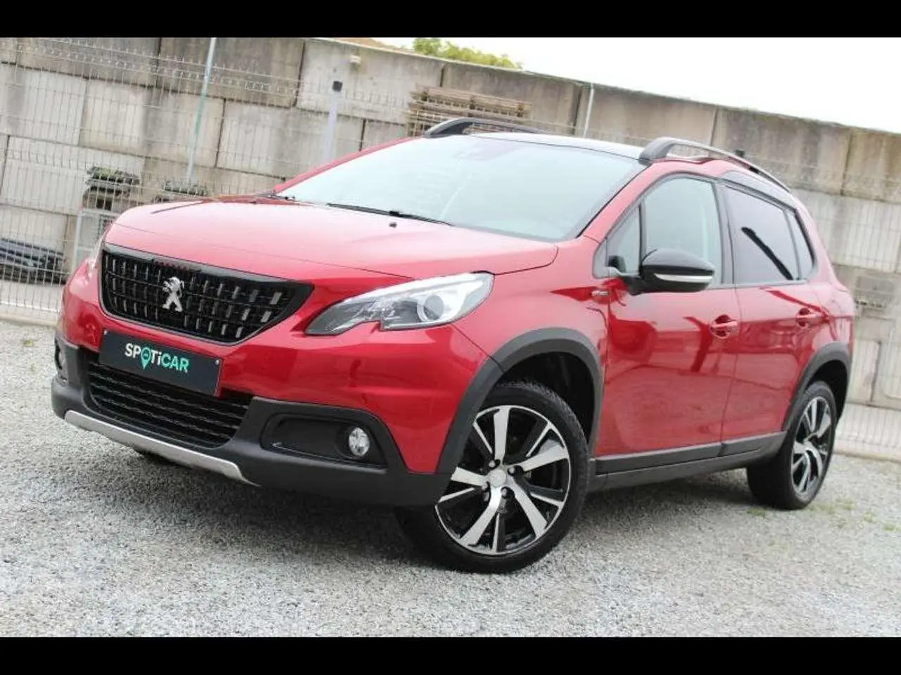 Photo 1 : Peugeot 2008 2018 Petrol