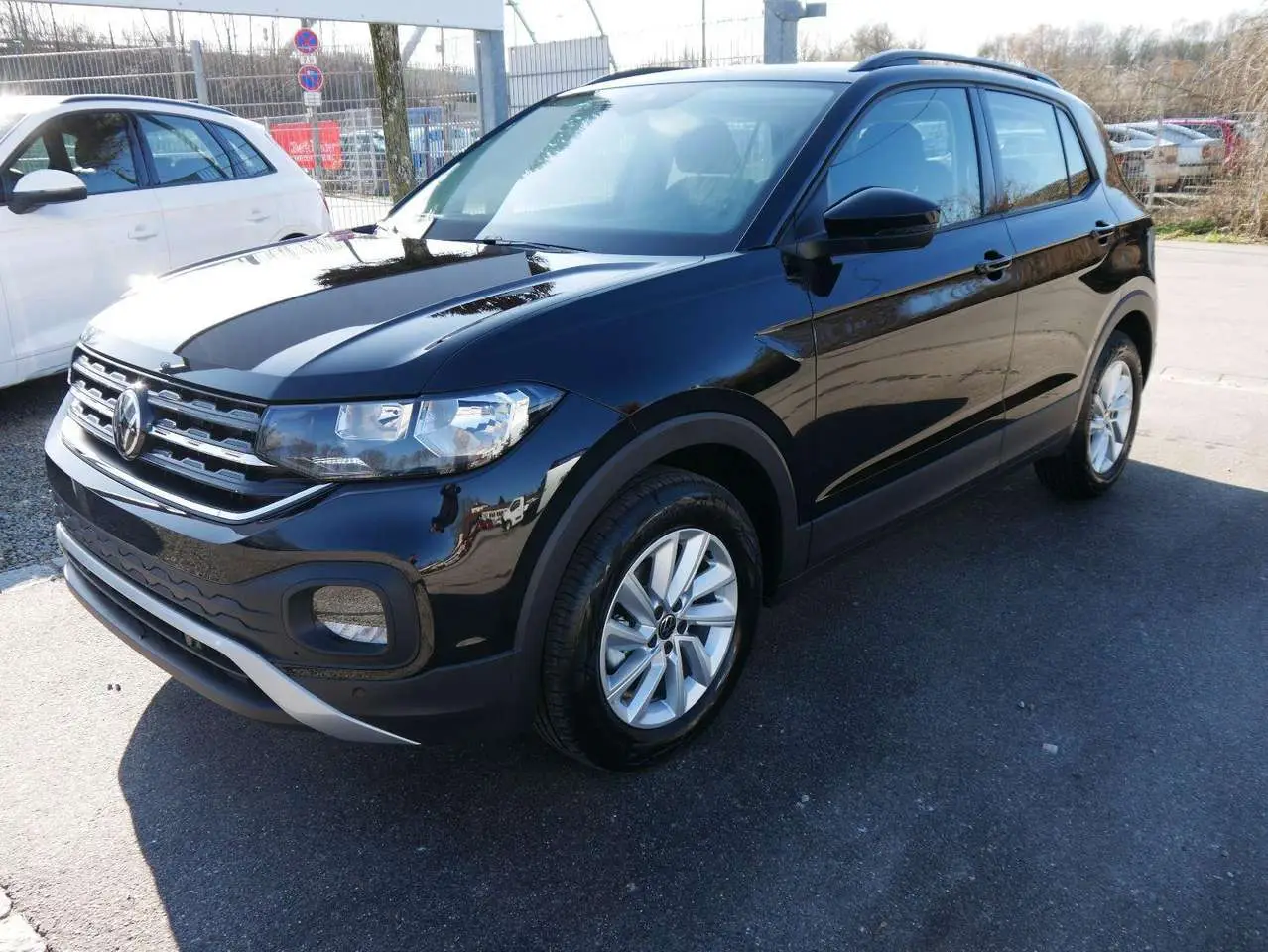 Photo 1 : Volkswagen T-cross 2022 Petrol