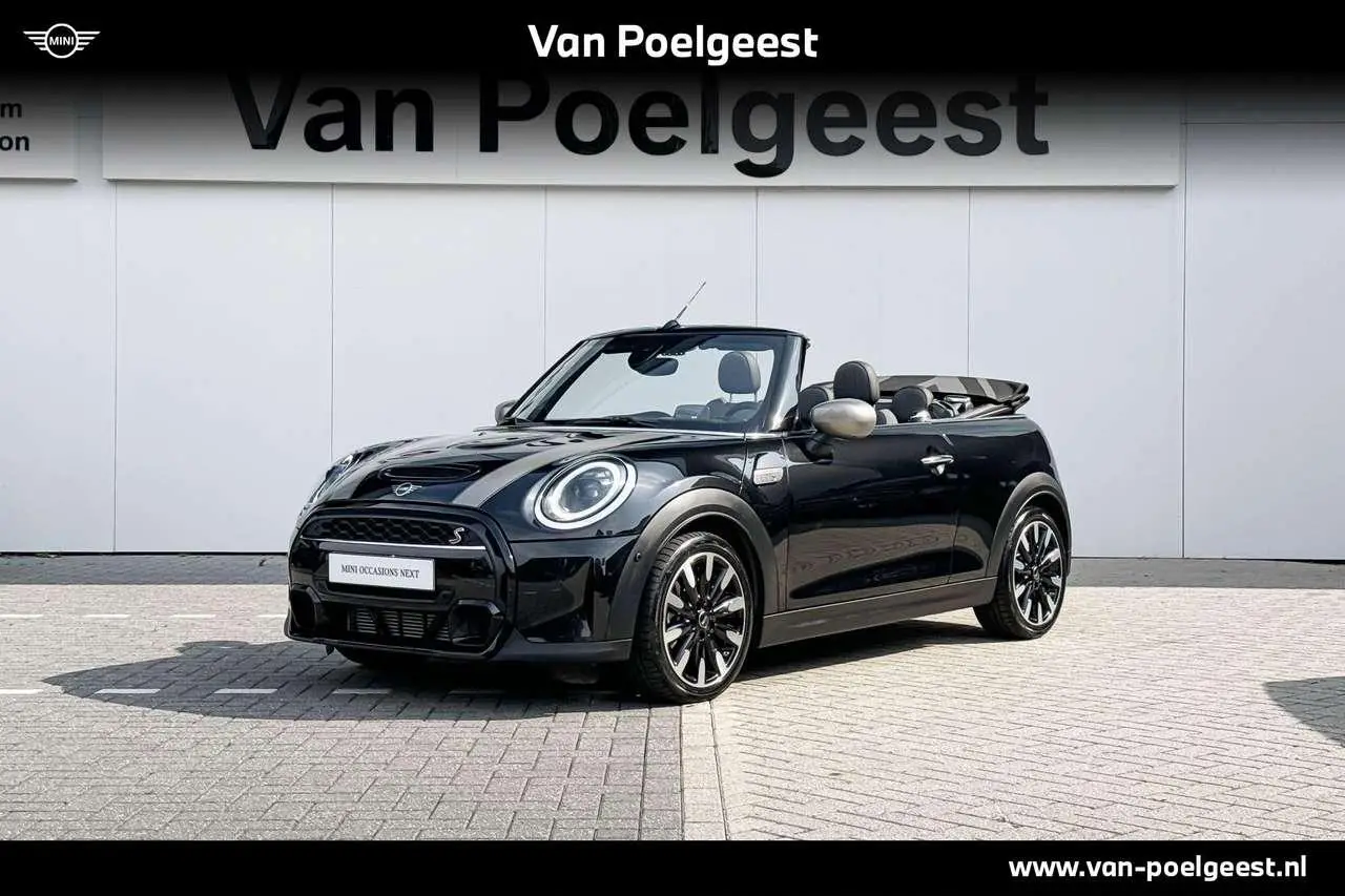 Photo 1 : Mini Cooper 2023 Essence