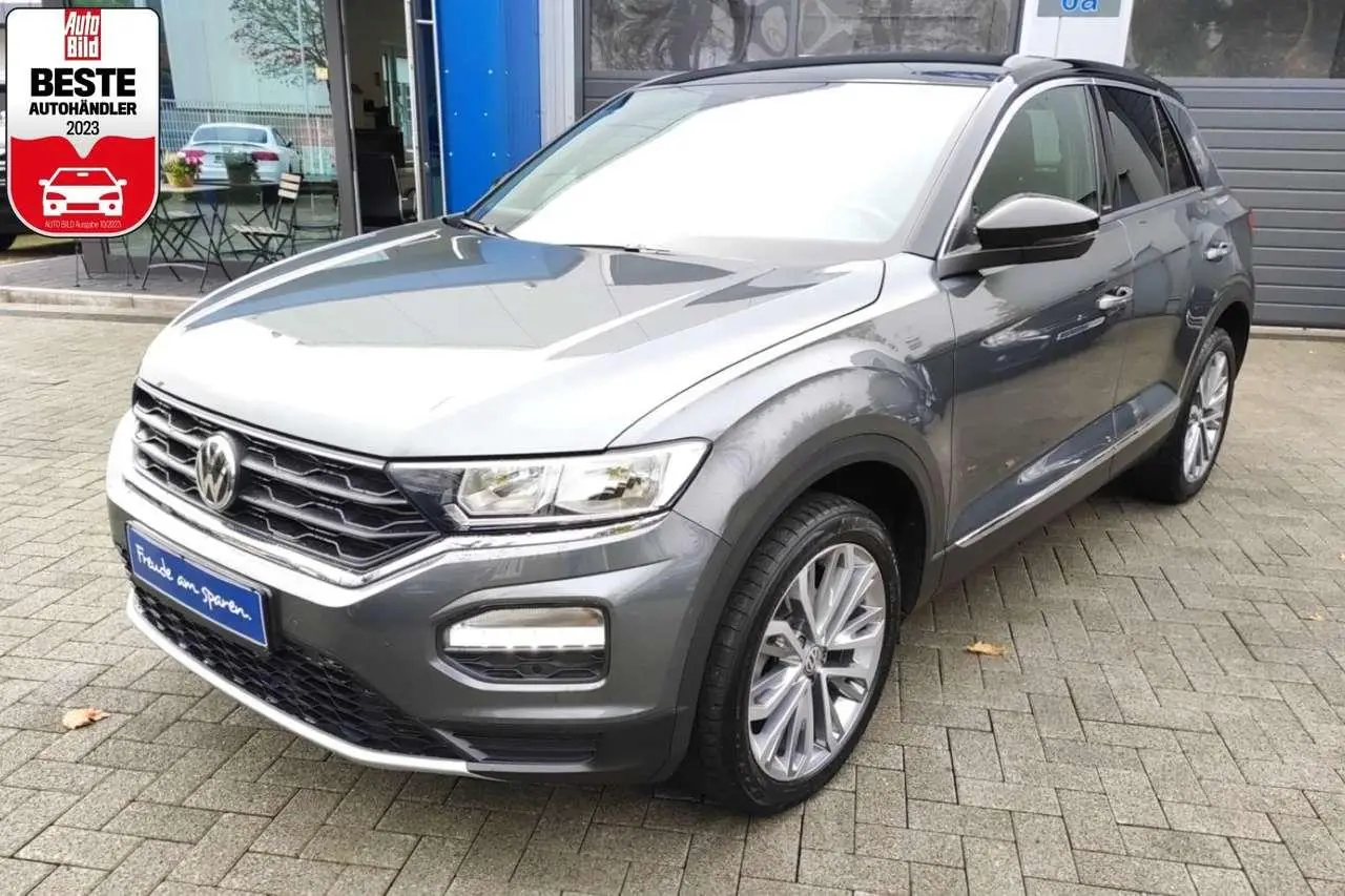 Photo 1 : Volkswagen T-roc 2021 Petrol