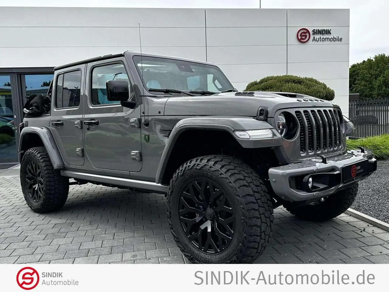 Photo 1 : Jeep Wrangler 2024 Essence