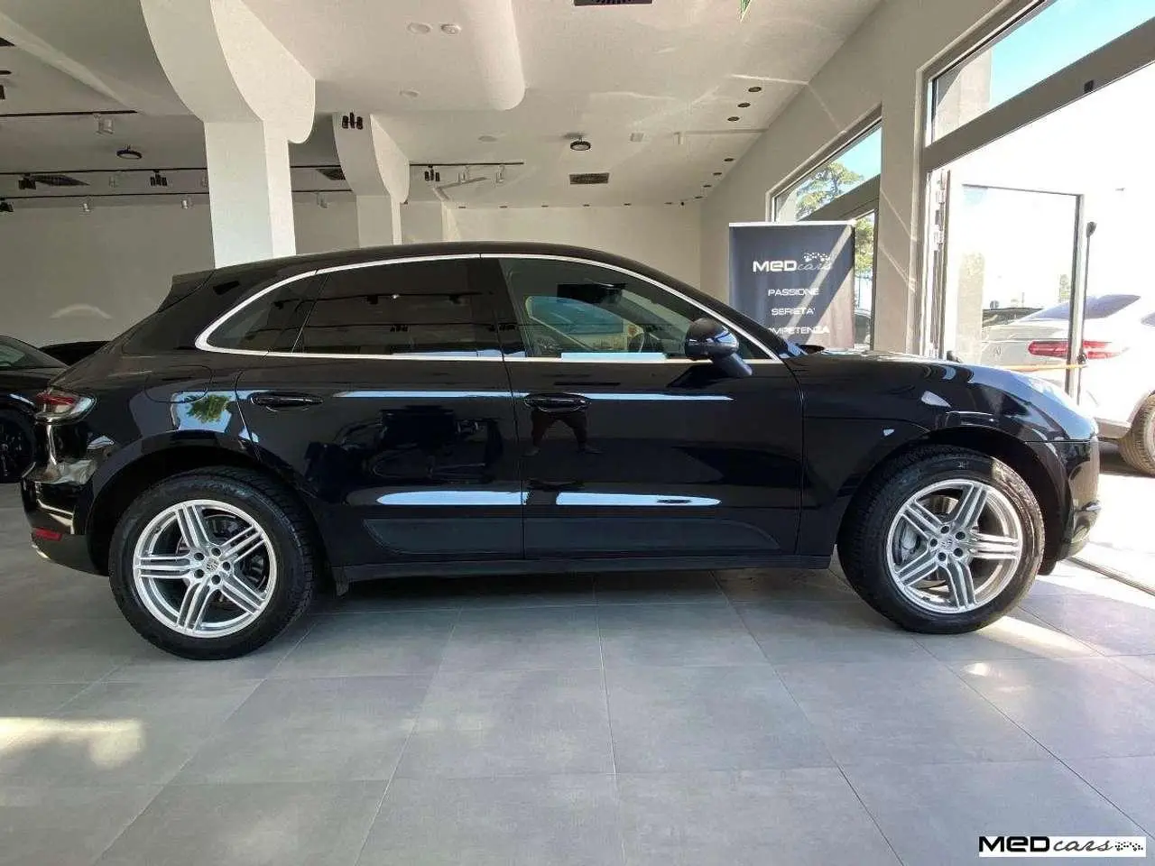 Photo 1 : Porsche Macan 2018 Essence