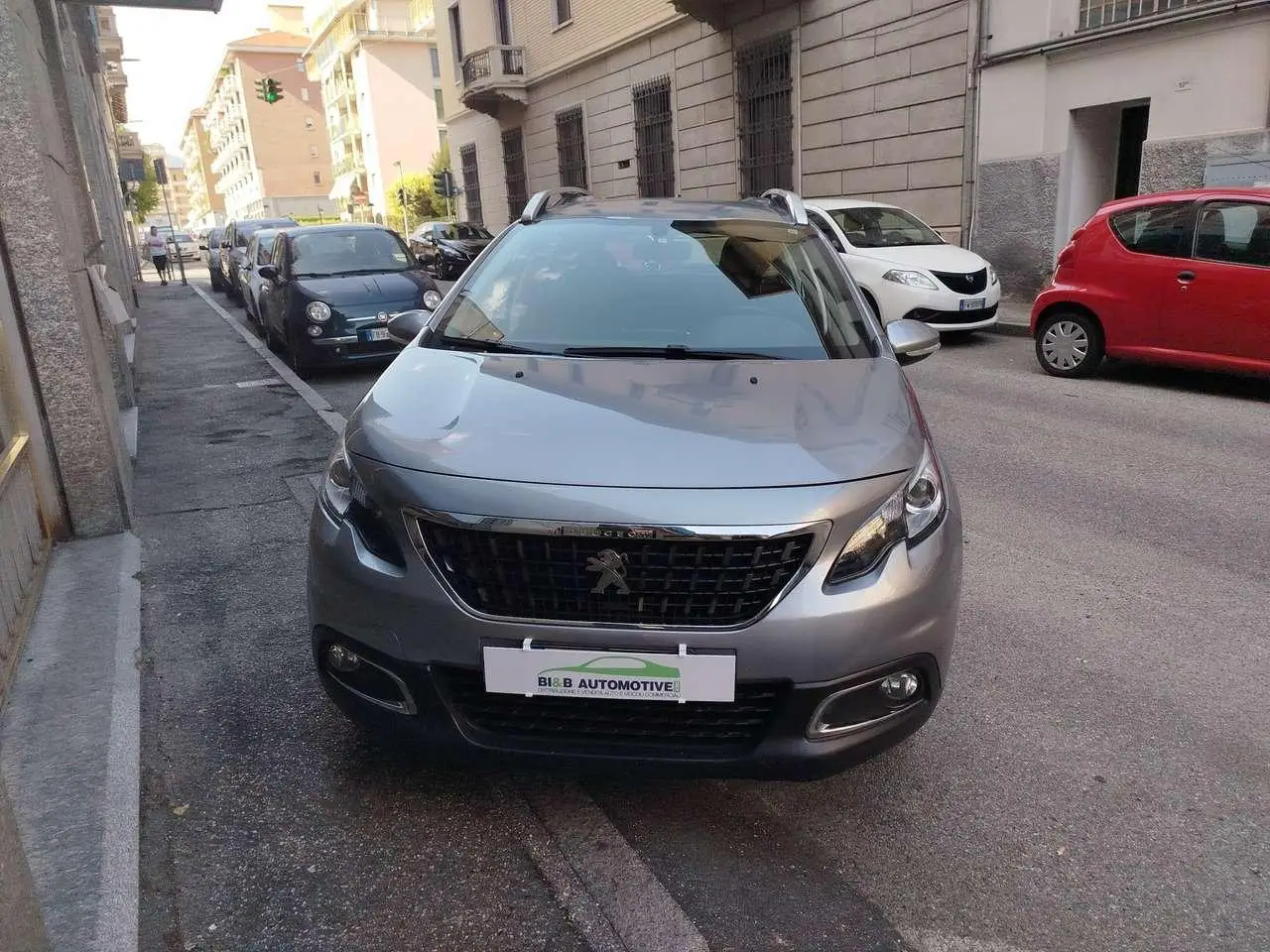 Photo 1 : Peugeot 2008 2019 Petrol