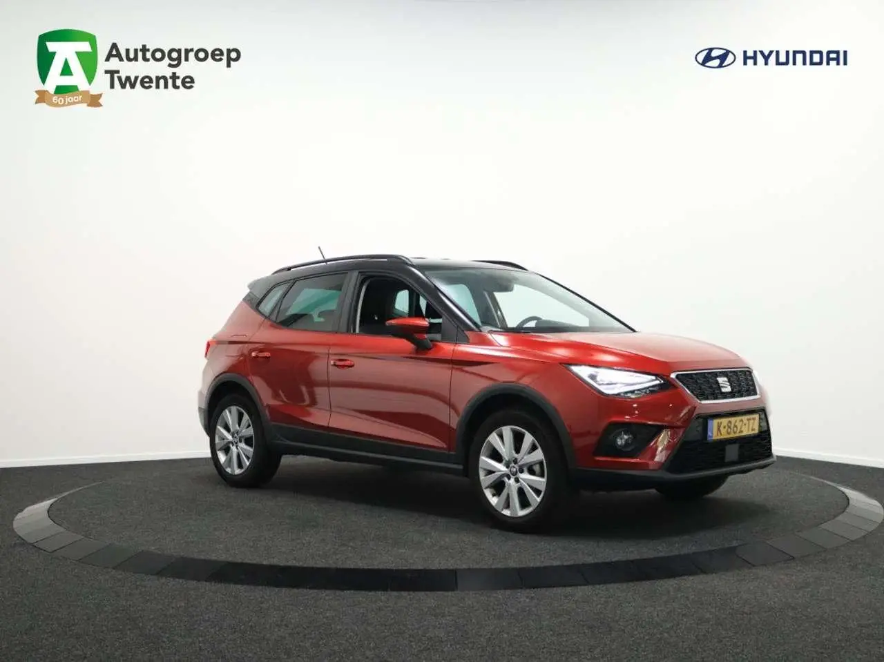 Photo 1 : Seat Arona 2019 Petrol