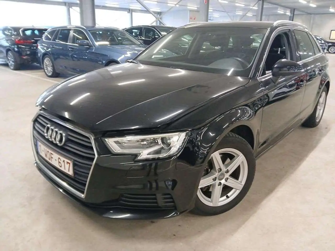 Photo 1 : Audi A3 2019 Essence