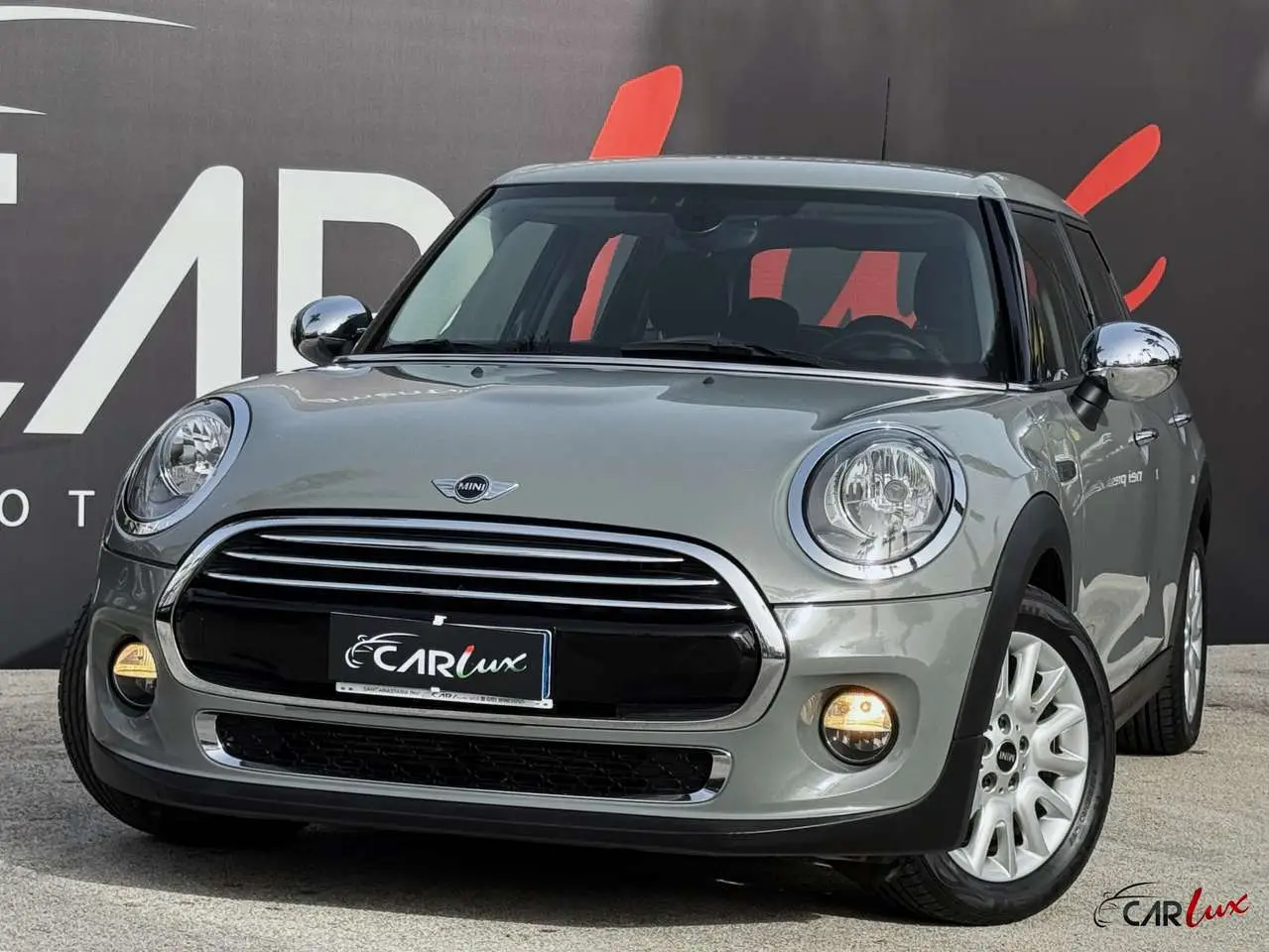 Photo 1 : Mini Cooper 2015 Diesel