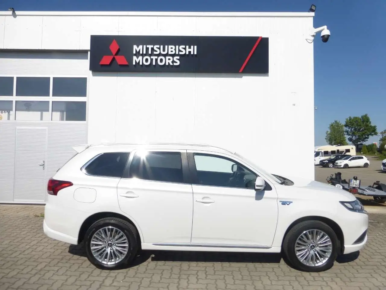 Photo 1 : Mitsubishi Outlander 2019 Hybrid