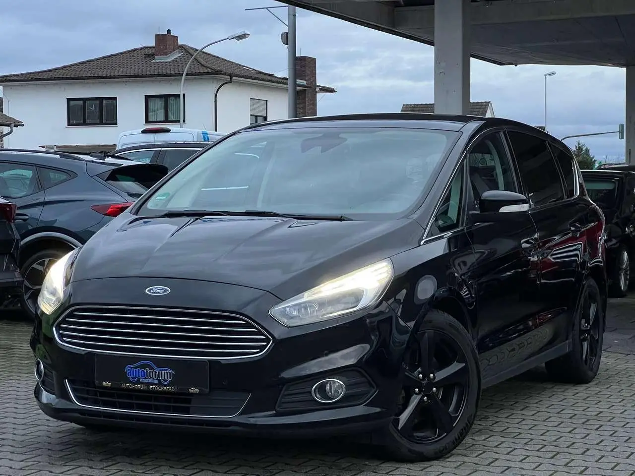 Photo 1 : Ford S-max 2017 Diesel