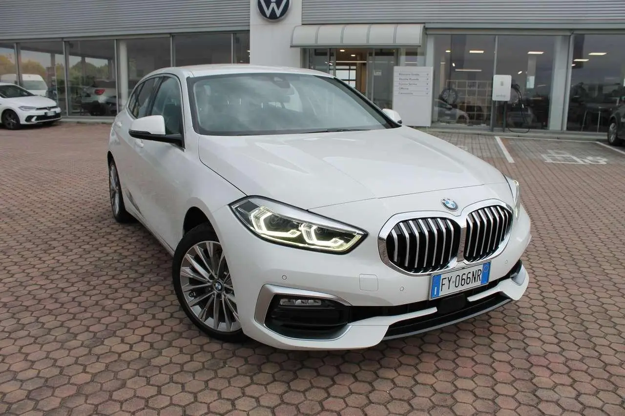 Photo 1 : Bmw Serie 1 2019 Diesel