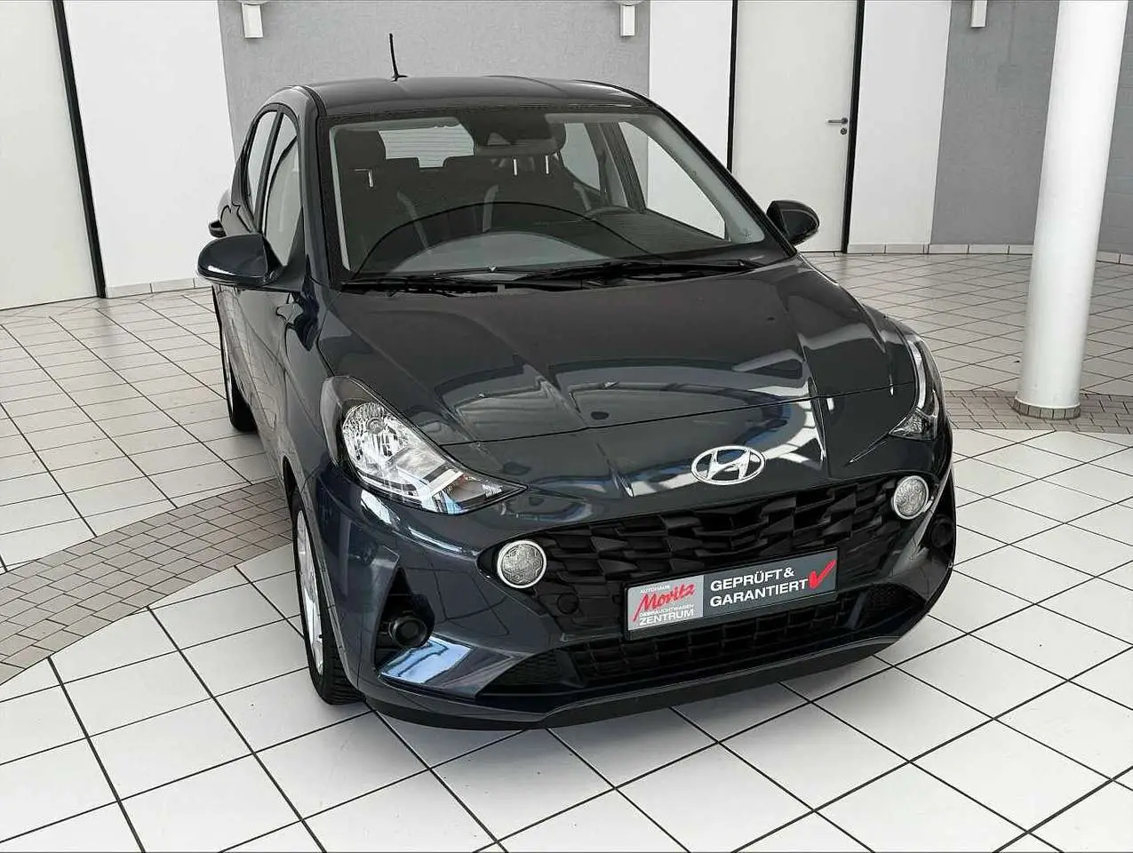 Photo 1 : Hyundai I10 2023 Petrol